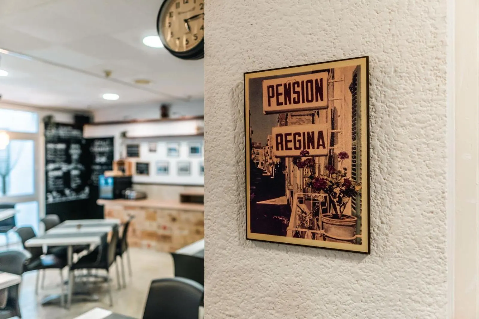 Hostal Regina Blanes Guest house