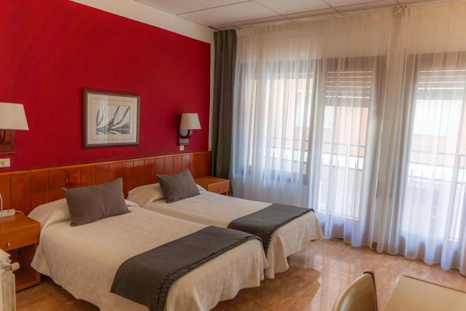Hostal Regina Blanes 2*,