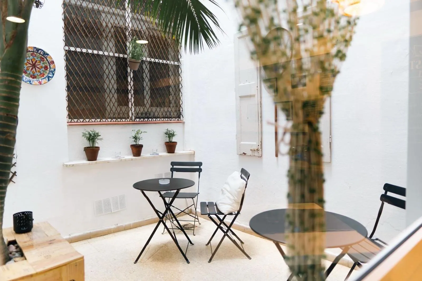 Hostal Regina Blanes Guest house