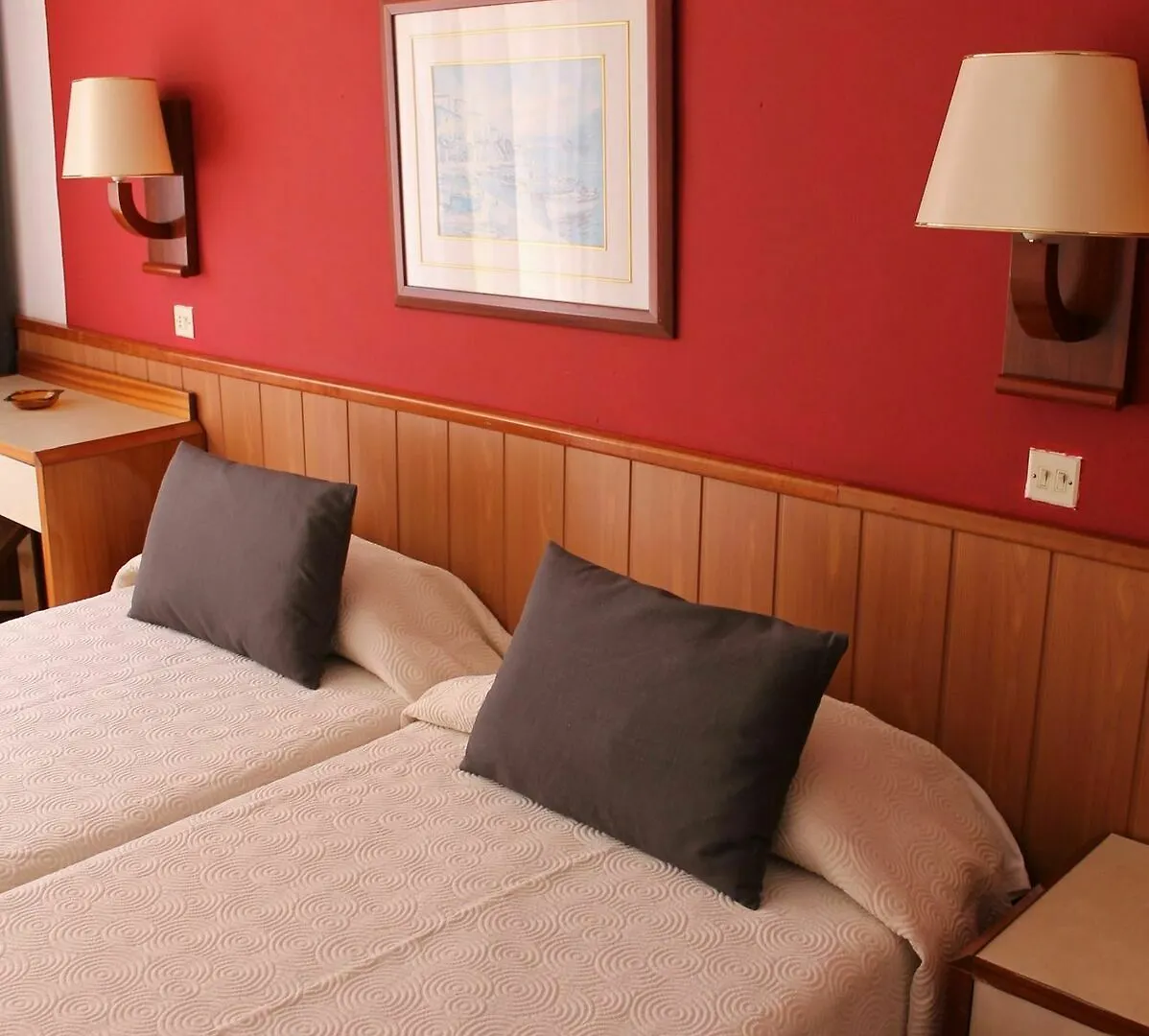 Guest house Hostal Regina Blanes