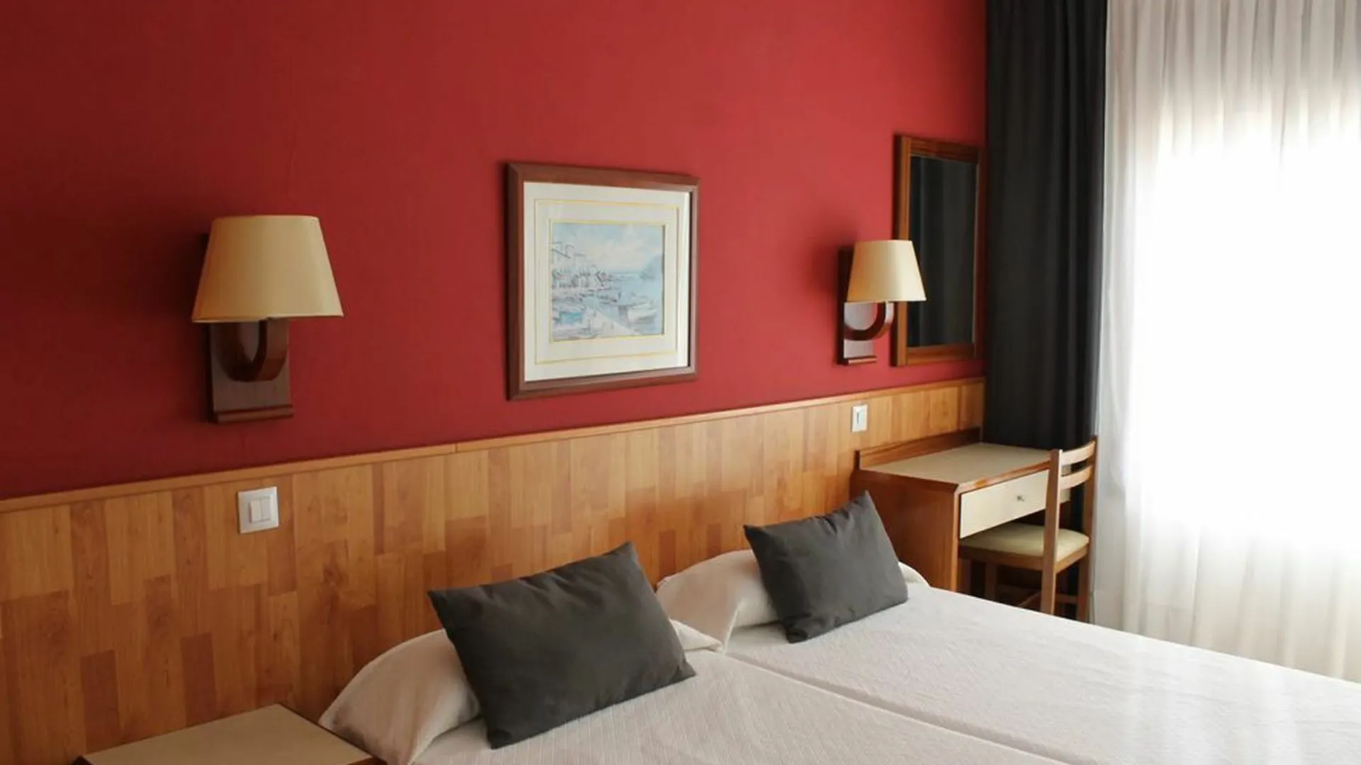 Guest house Hostal Regina Blanes
